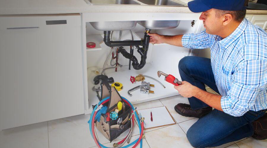 Professional water heater repair in Wenden, AZ